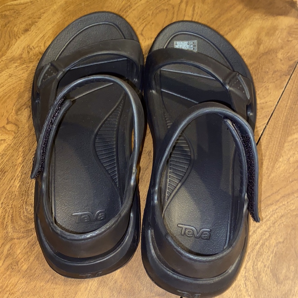 Teva - Picture 3 of 7